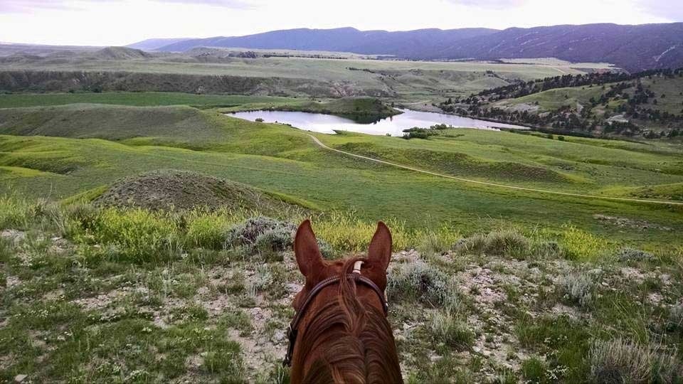 good-rates-guest-cattle-ranch-wyoming